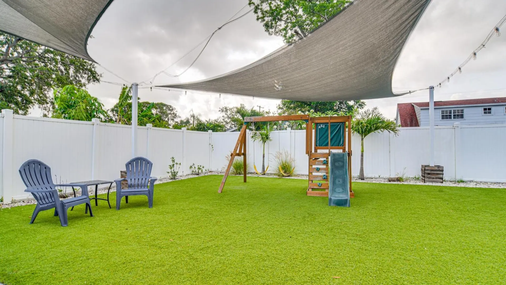 5 Mi To Beach Tampa Retreat With Furnished Lanai! 0*,  미국