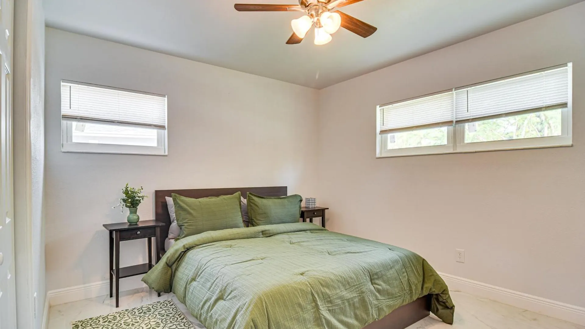 5 Mi To Beach Tampa Retreat With Furnished Lanai! 펜션
